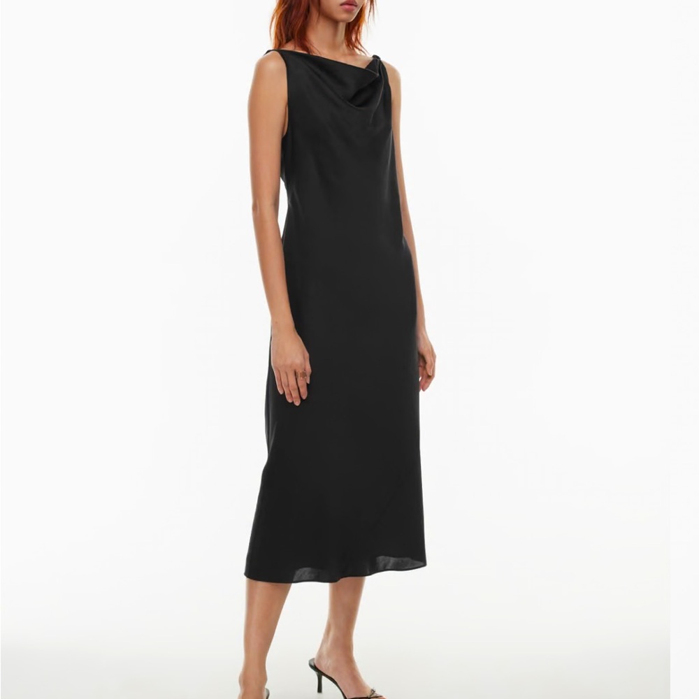 New goodnesss Aritzia dress